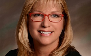 AHIMA’s Distinguished Member Award Winner