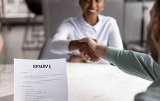 Resume Writing in the Age of AI: Your Skills Tell a Bigger Story Than Your Job Title